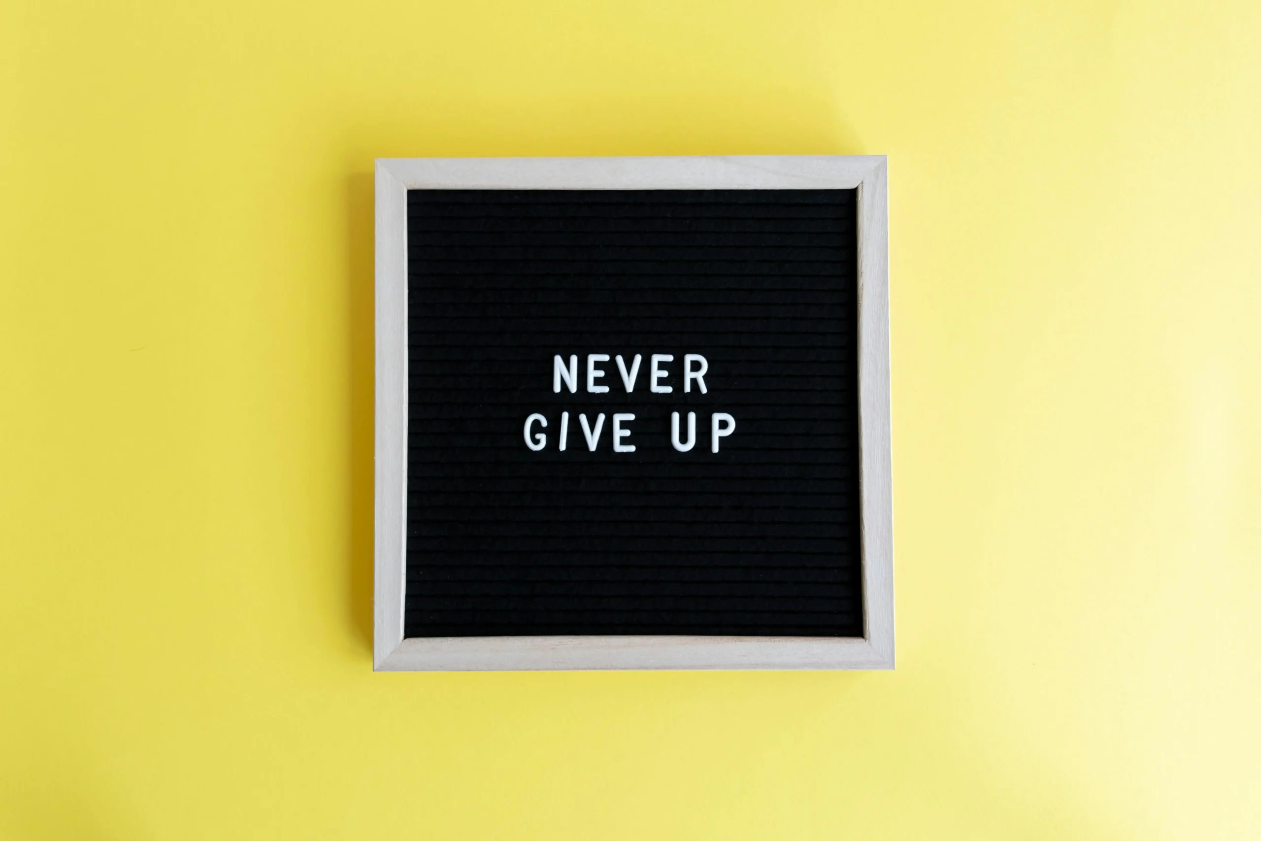 100 Motivational Quotes About Not Giving Up